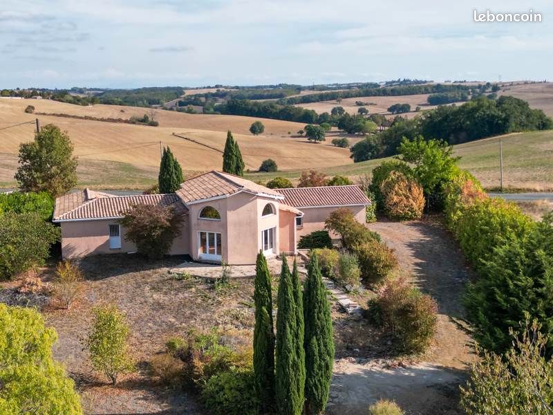 Maison 4 pièces 145 m² · à Garrigues · 145 m² · 345 000 €