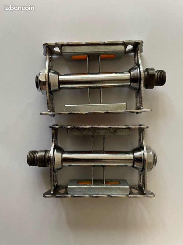 PÉDALES LYOTARD 136R en acier chromé filetage 9/16x20 vélo vintage 1970s France EUR 27,90 - FR