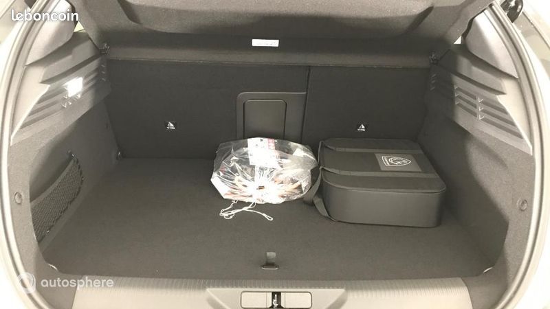 Peugeot 308 Plug-In Hybrid 195ch GT Exclusive e-DCS7 (image 14)