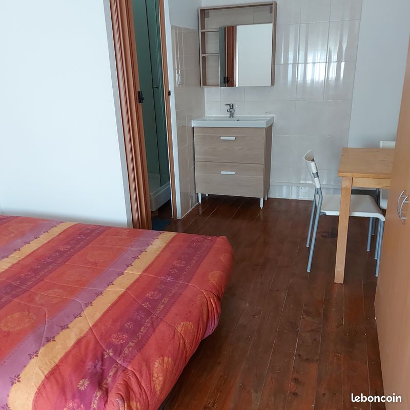 Appartement 2 pièces 26 m² · à Saint-Martin-d'Hères · 26 m² · 650 €