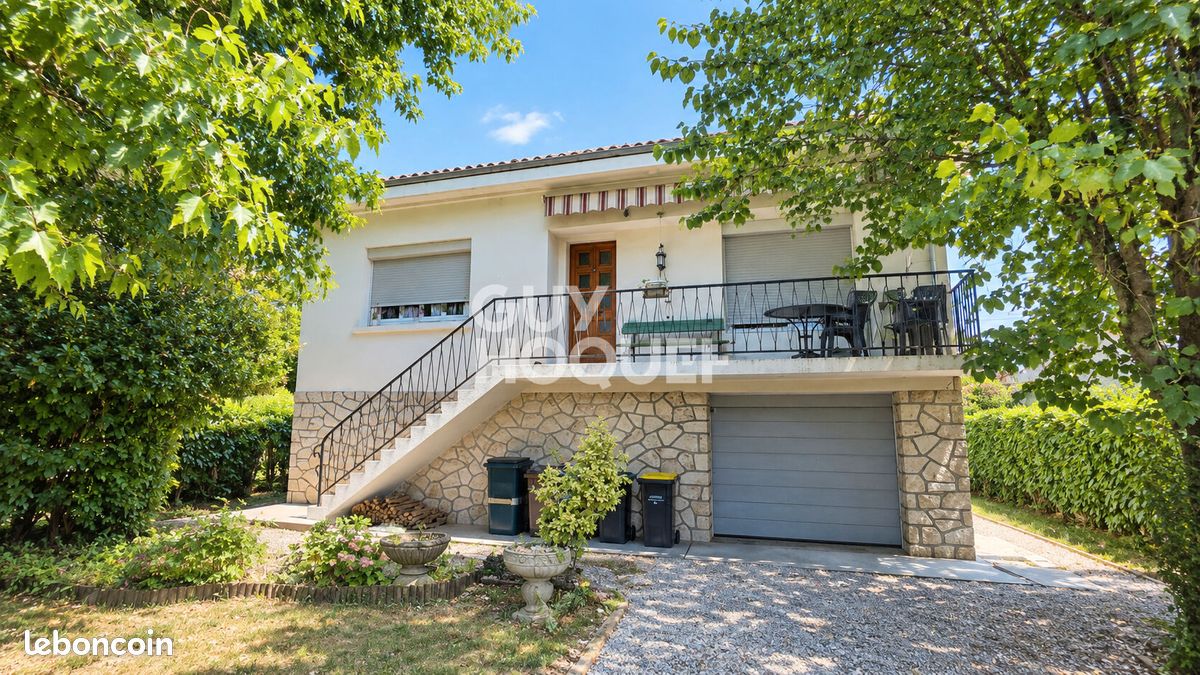 Maison 6 pièces 270 m² · au Passage · 270 m² · 280 000 €
