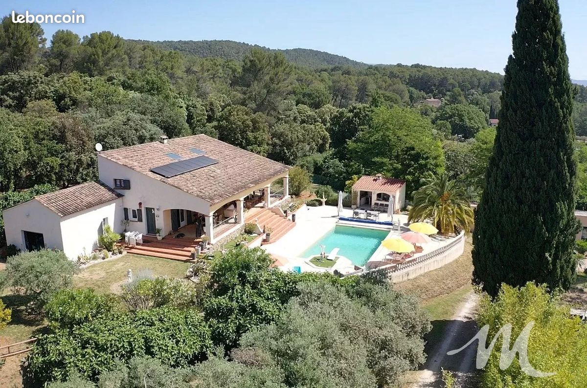 Maison 8 pièces 198 m² · à Salernes · 198 m² · 814 000 €