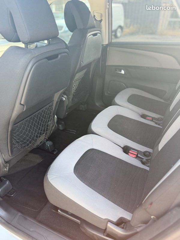 Citroen C4 Picasso 1.6 E-HDI 115CH CONFORT (image 5)