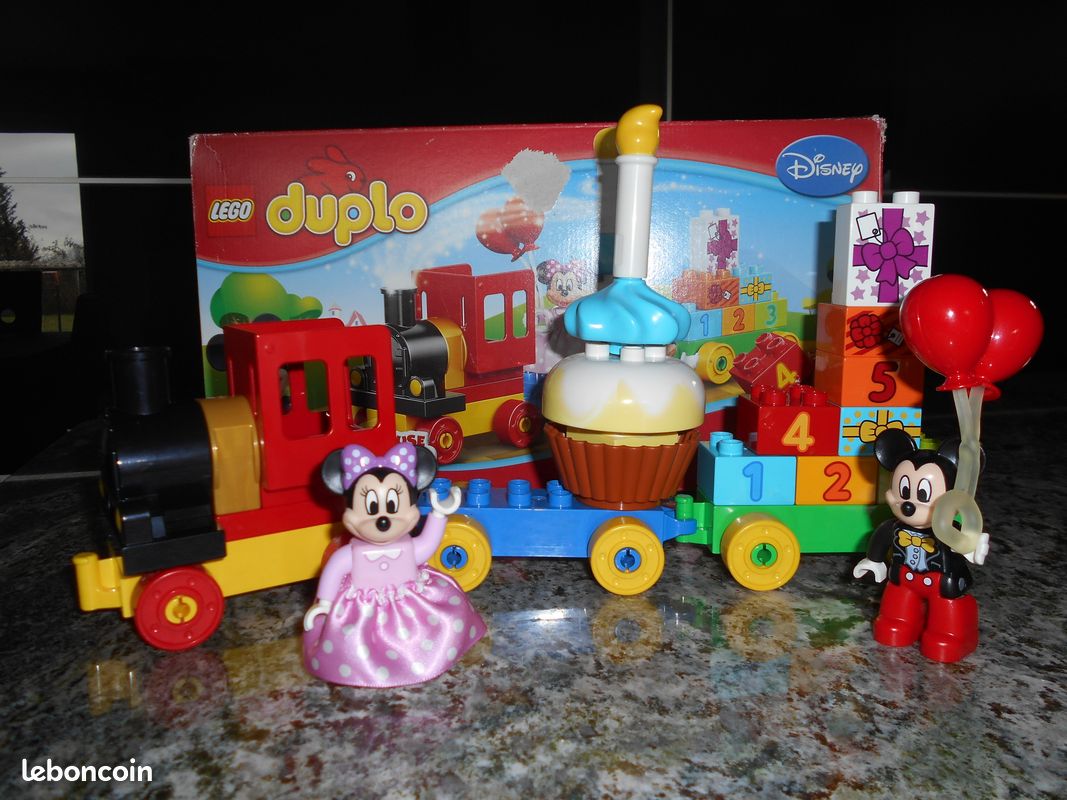 LEGO Duplo Disney Mickey (image 1)