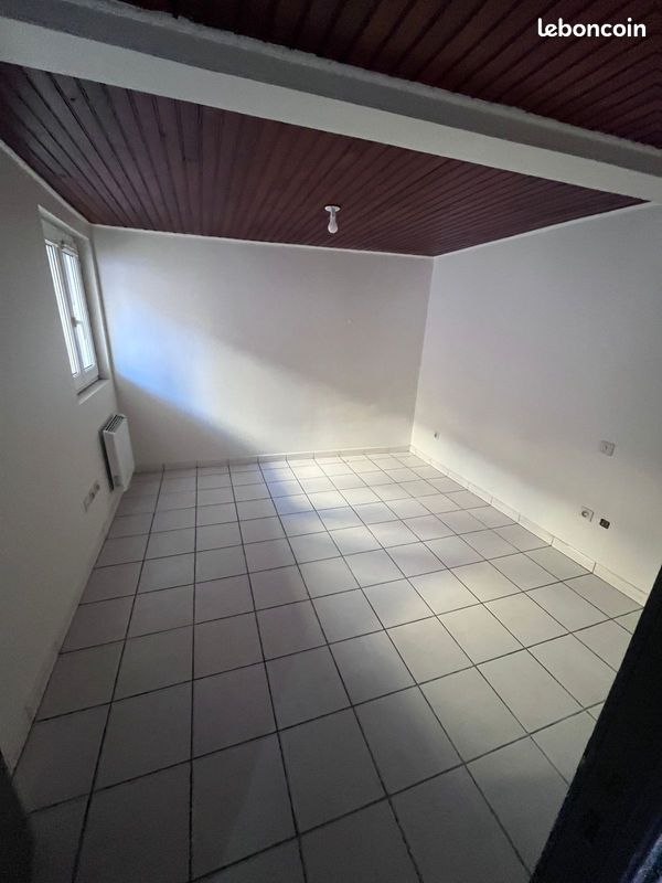 Appartement 2 pièces 21 m² · à Clermont-Ferrand · 21 m² · 375 €