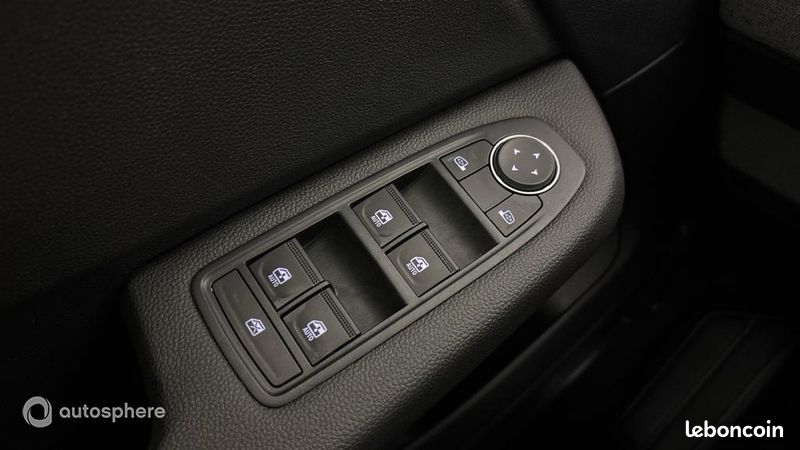 Renault Clio 1.5 dCi 100ch Evolution - 25 (image 29)