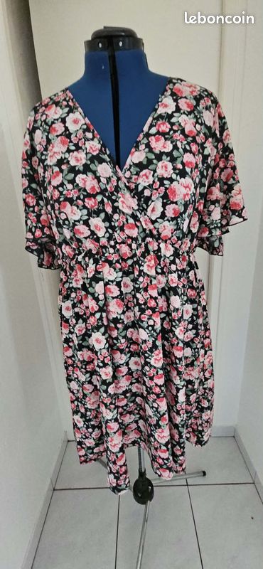 Robe courte (image 1)