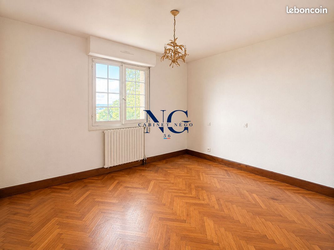 Maison 9 pièces 160 m² (image 7)