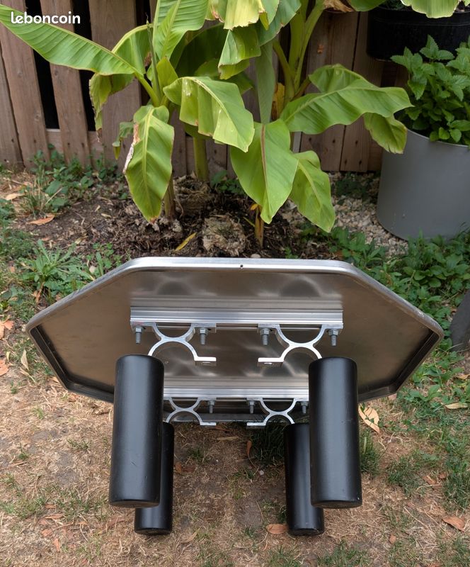 Table basse panneau stop (image 2)