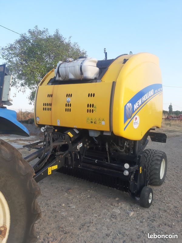 Presse Newholland round baller (image 1)