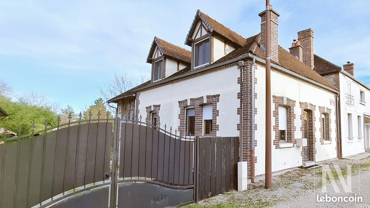 Maison 3 pièces 75 m² · à Saint-Parres-lès-Vaudes · 75 m² · 107 000 €