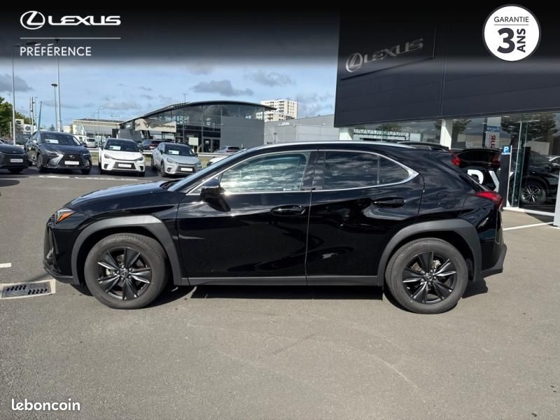 Lexus UX 250h Luxe 2WD (image 2)