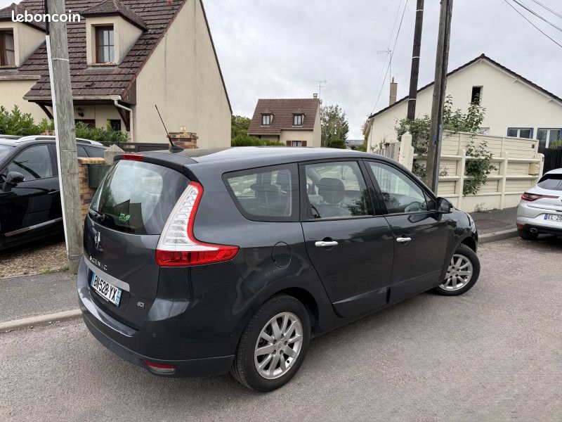Renault GRAND SCENIC III 1.9 DCI 130CH FAP PRIVILEGE EURO5 5 PLACES (image 12)