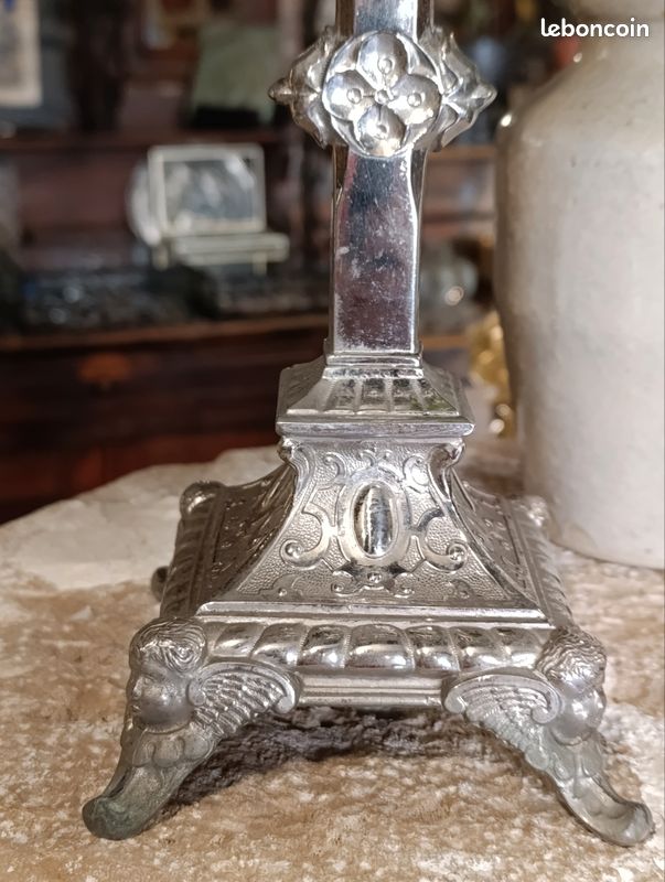 Crucifix Catholique En Métal Argenté - Décoration Église Et Maison 24cm