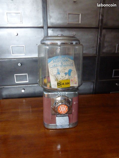 Distributeur de chewing gum vintage (image 1)