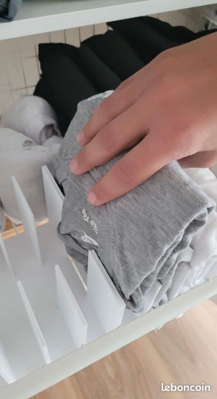 Organisateur de T-shirts (image 3)