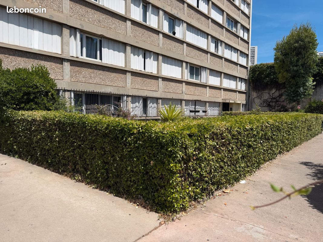 Appartement 4 pièces 60 m² · à Marseille · 60 m² · 70 000 €