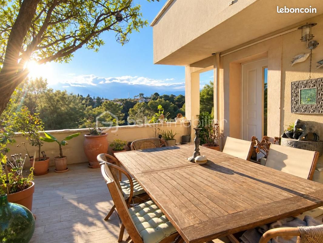 Appartement 3 pièces 108 m² · à Cagnes-sur-Mer · 108 m² · 477 000 €