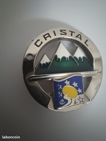 Insigne Médaille école De Ski - Le Cristal Alpes - Broche épingle Badge