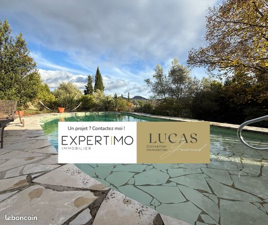 Villa 3 pièces 154 m²