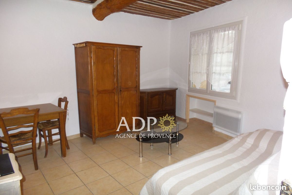 Appartement 1 pièce 20 m² · à Saint-Cézaire-sur-Siagne · 20 m² · 460 €/mois