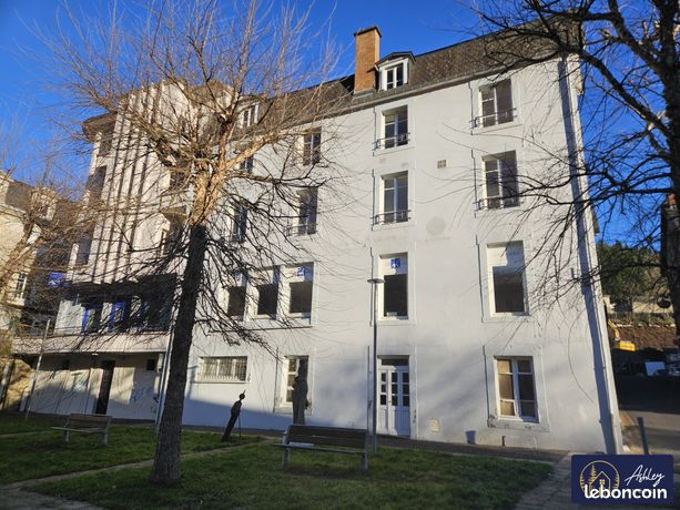 Immeuble 667 m² Bort-les-Orgues