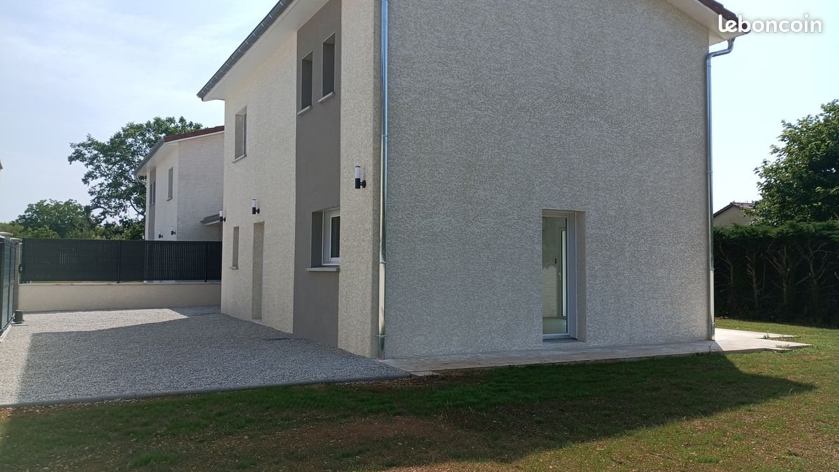 Maison 4 pièces 100 m² · à Blyes · 100 m² · 1 400 €/mois