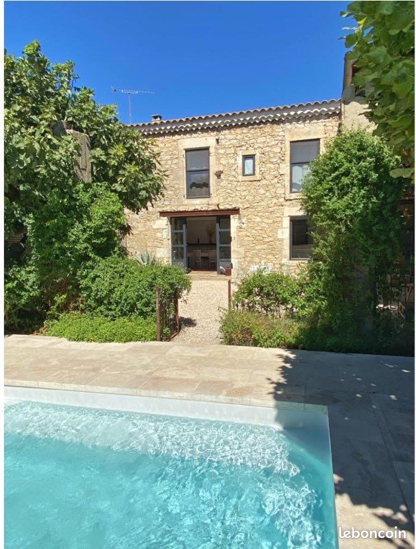 Maison 5 pièces 151 m² · à Jonquières-Saint-Vincent · 151 m² · 475 000 €