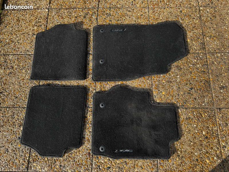 Lot de 4 tapis d’origine Mazda 2 II sigle Mazda 2008 (image 2)