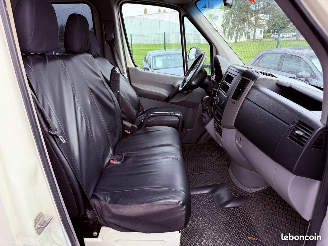 Mercedes-Benz Sprinter 311CDI 109ch Double Cabine Benne Boite Auto (image 18)