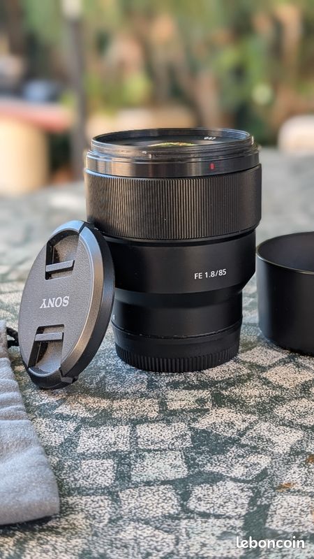 Sony 85mm F1.8 FE (image 1)