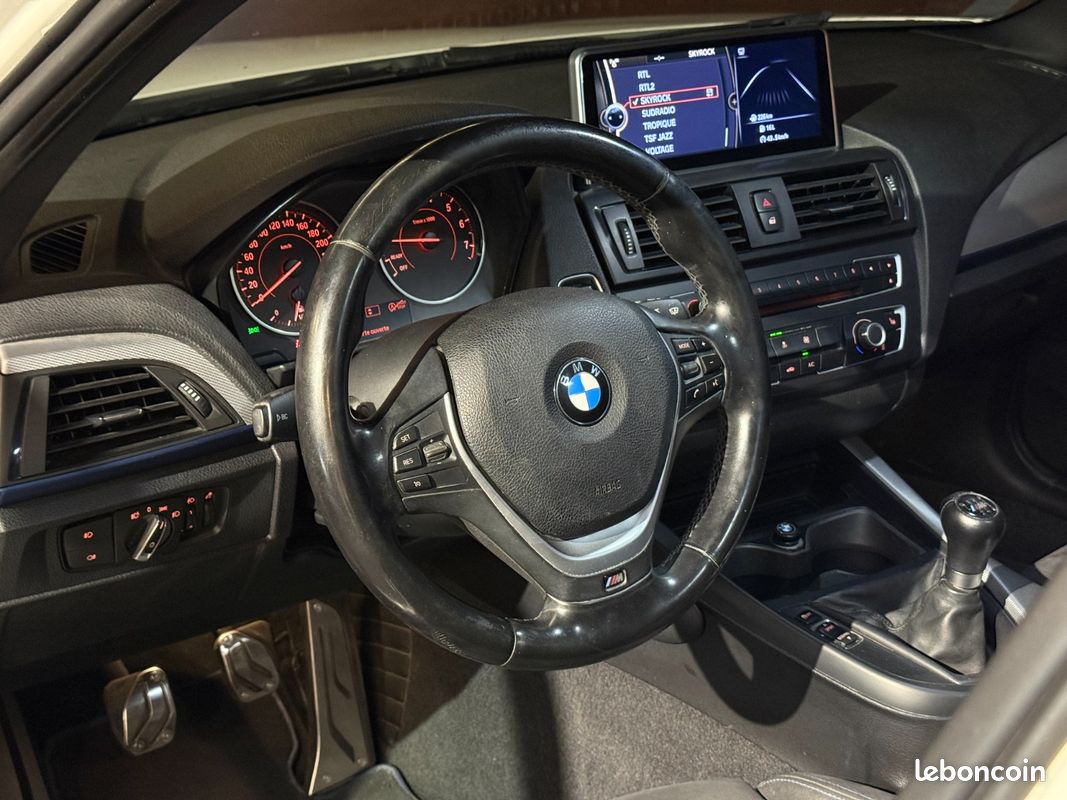 BMW SERIE 1 F20 16i SportLine (image 17)