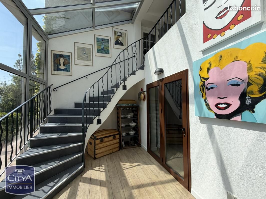Maison 4 pièces 143 m² (image 2)