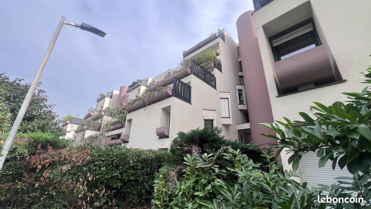 Appartement 1 pièce 52 m² · à Talence · 52 m² · 681 €/mois