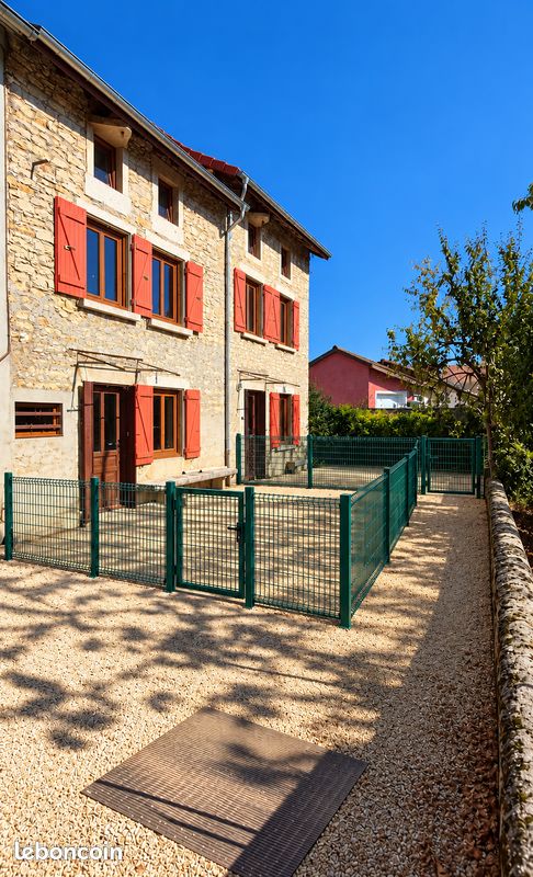 Maison 4 pièces 64 m² · à Montalieu-Vercieu · 64 m² · 125 000 €