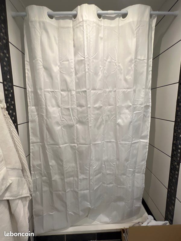 Rideau de douche NEUF (image 1)