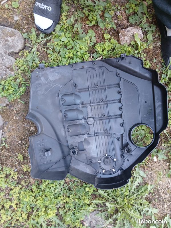 Cache moteur bmw e87 (image 2)