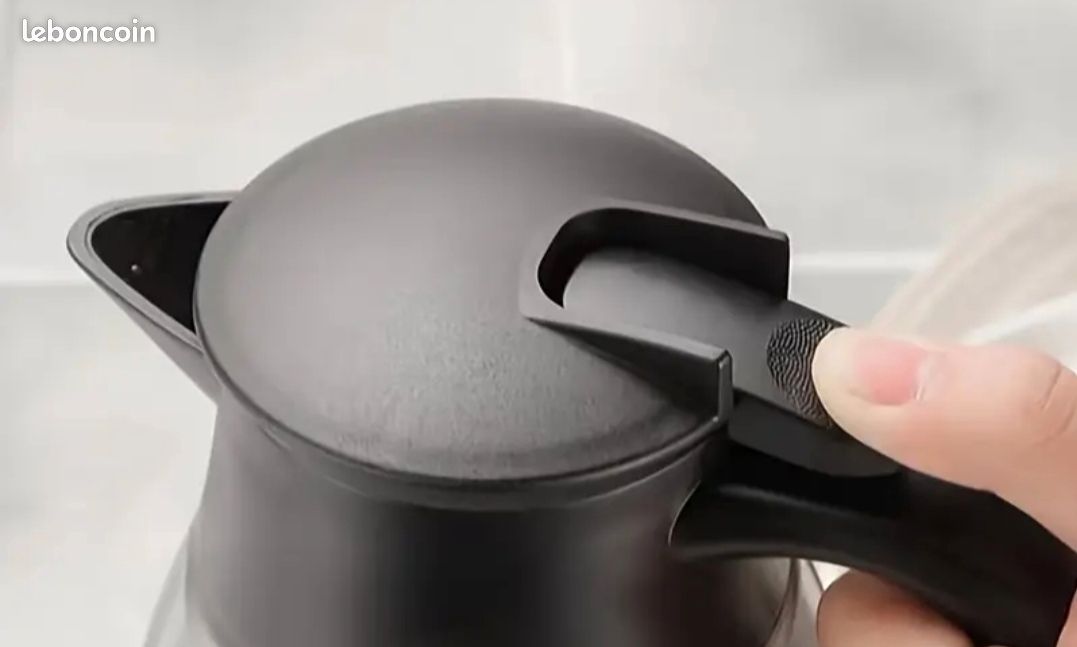 Thermos /carafe (image 3)