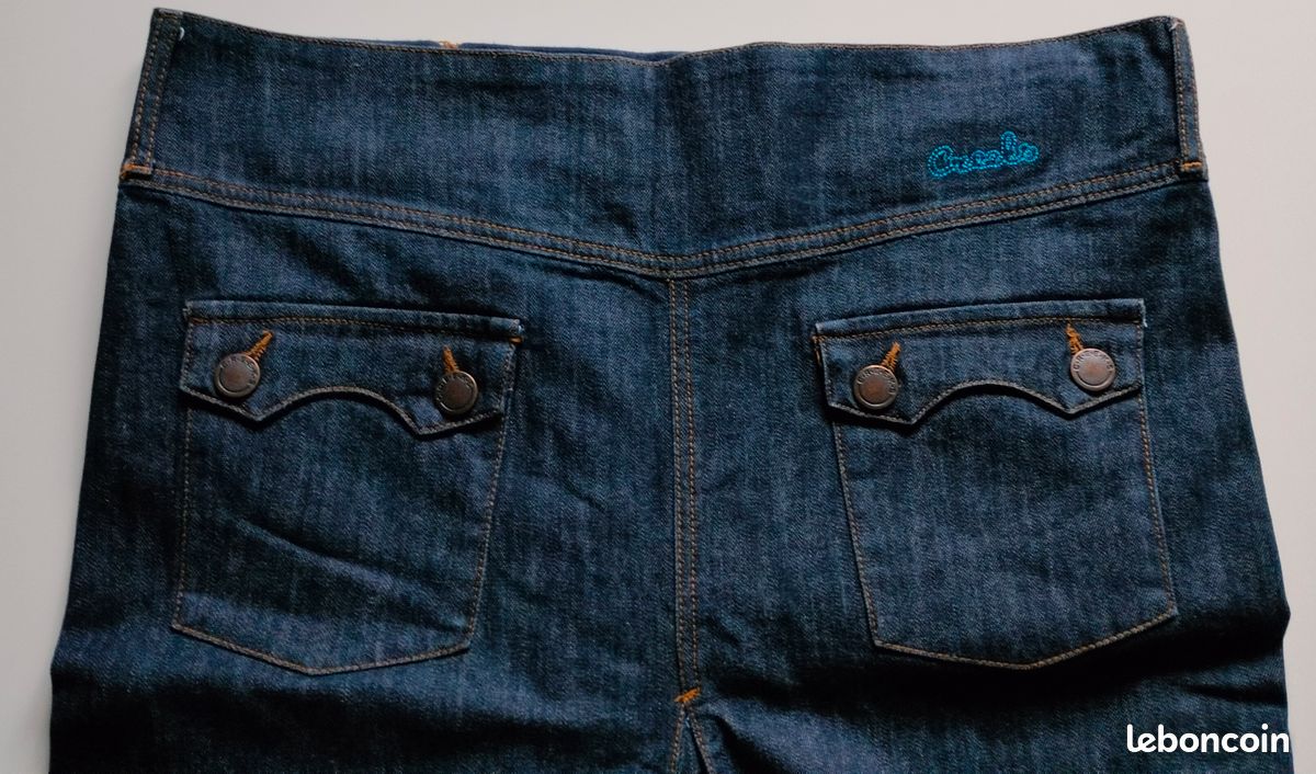 Jupe En Jean Bleu Foncé - Taille 44 - Occasion En Très Bon état