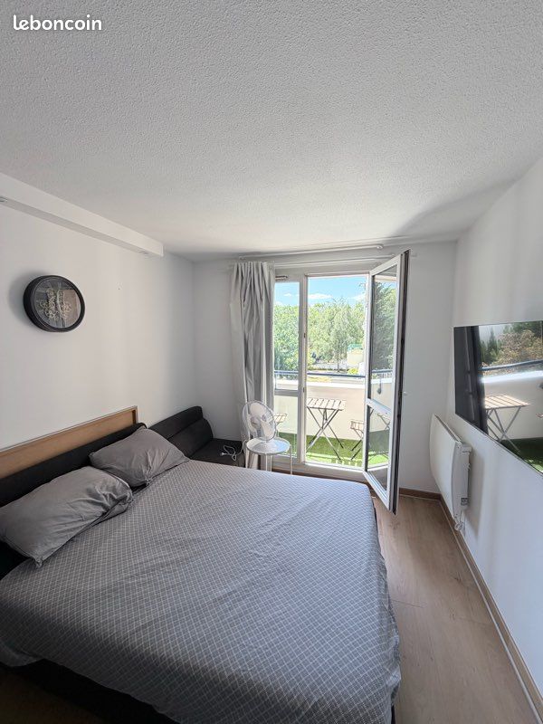 Appartement 1 pièce 23 m² · à Saint-Denis · 23 m² · 800 €