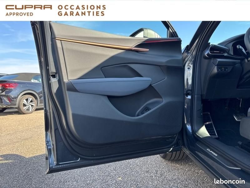 Cupra Terramar 1.5 eTSI Hybrid 150ch V DSG7 (image 18)