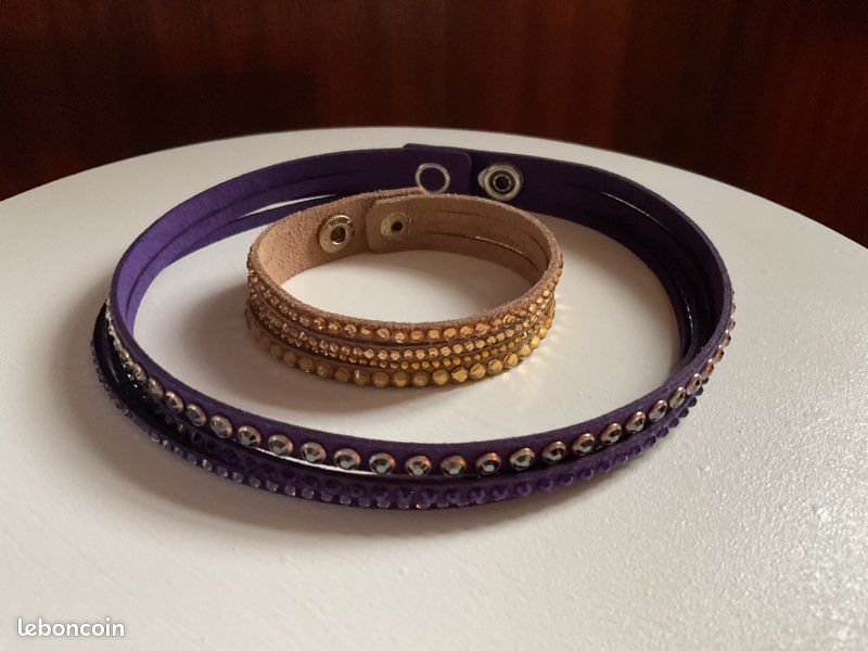 collier-bracelet-montres-bijoux