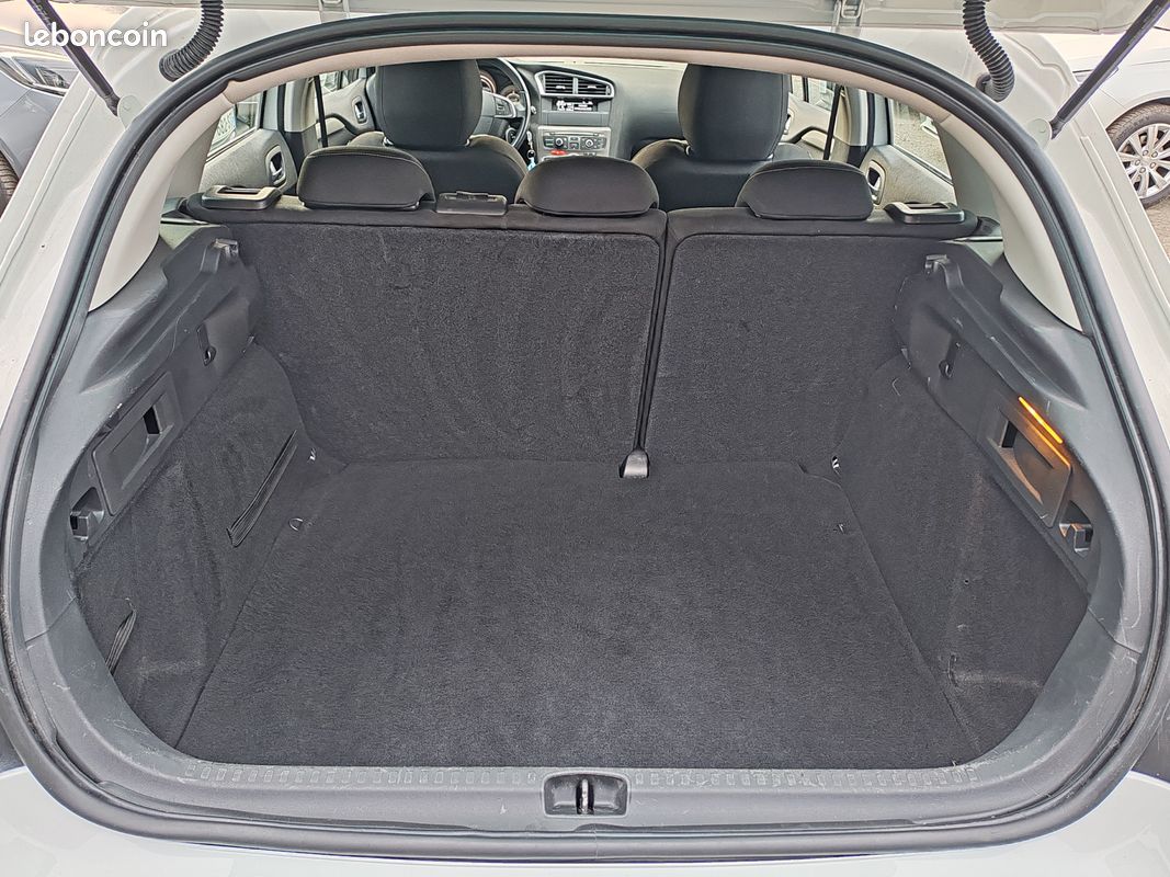 Citroën C4 1.2 130 FEEL EAT6 (image 5)