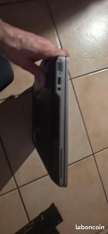 Pc portable dell latitude E6520 (image 3)
