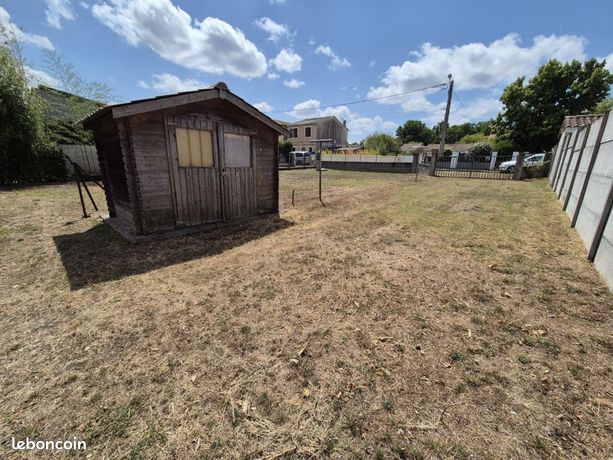 Terrain 355 m² Pauillac