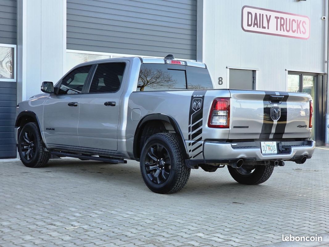 Dodge RAM 1500 Big Horn V8 5.7 HEMI 401 ch – 4x4 – Pack Night – CarPlay (image 5)