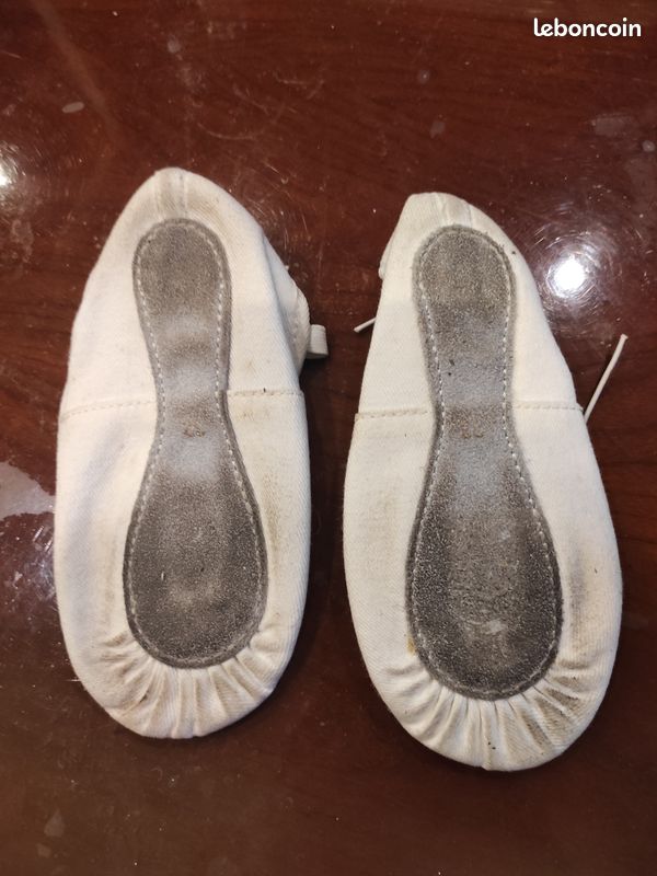 Chaussons de danse taille 32 blanc marque Merlet (image 2)