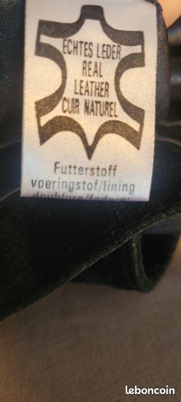 Mini-jupe noire en cuir taille 38 (image 4)
