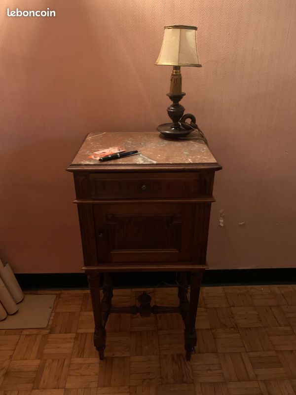 Table de chevet marbre XXe (image 1)