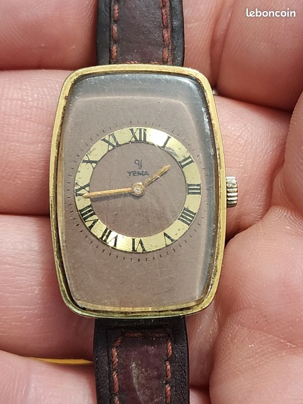 Montre Vintage YEMA Mécanique Pour Femme - Fonctionne - État Correct
